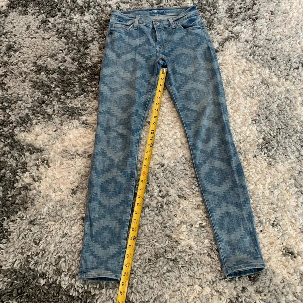 7 For All Mankind The Skinny Jeans Size 26 - Picture 10 of 16